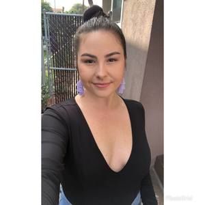 Meet your Posher, Evelyn